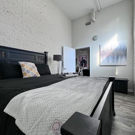 Luxery Stay Chicago - Themed Units! Close To Downtown, Mccormick Place & Wintrust Arena Bagian luar foto