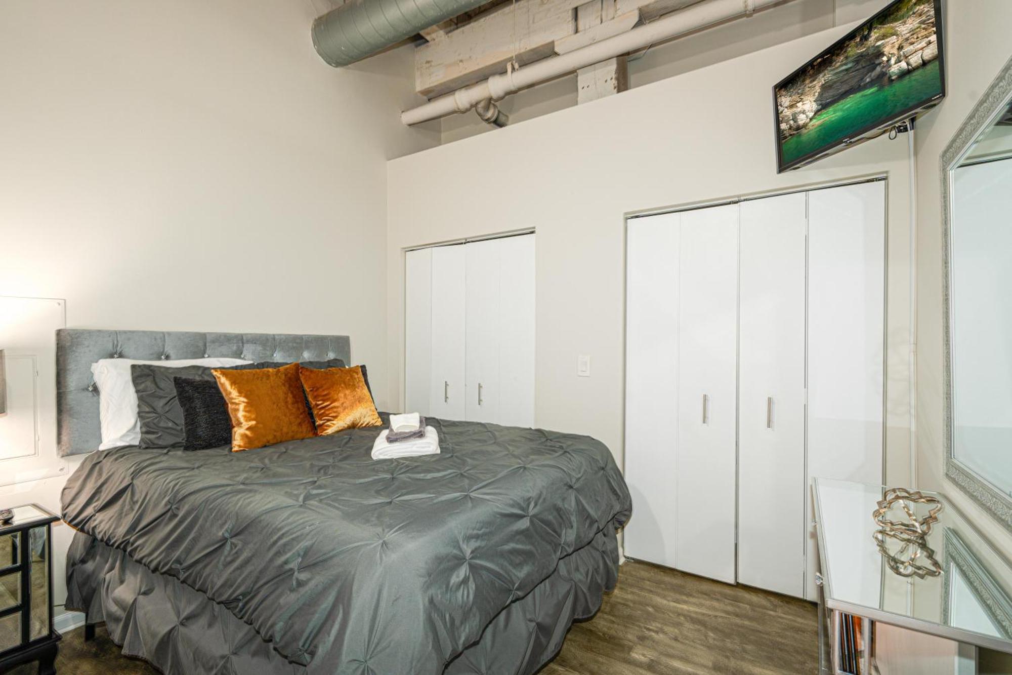 Luxery Stay Chicago - Themed Units! Close To Downtown, Mccormick Place & Wintrust Arena Bagian luar foto