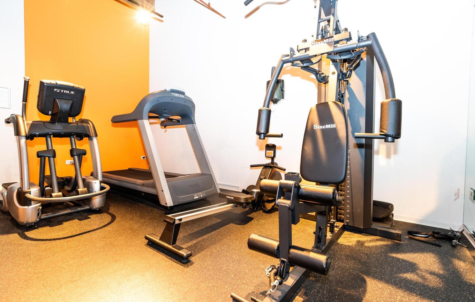 Luxery Stay Chicago - Themed Units! Close To Downtown, Mccormick Place & Wintrust Arena Bagian luar foto