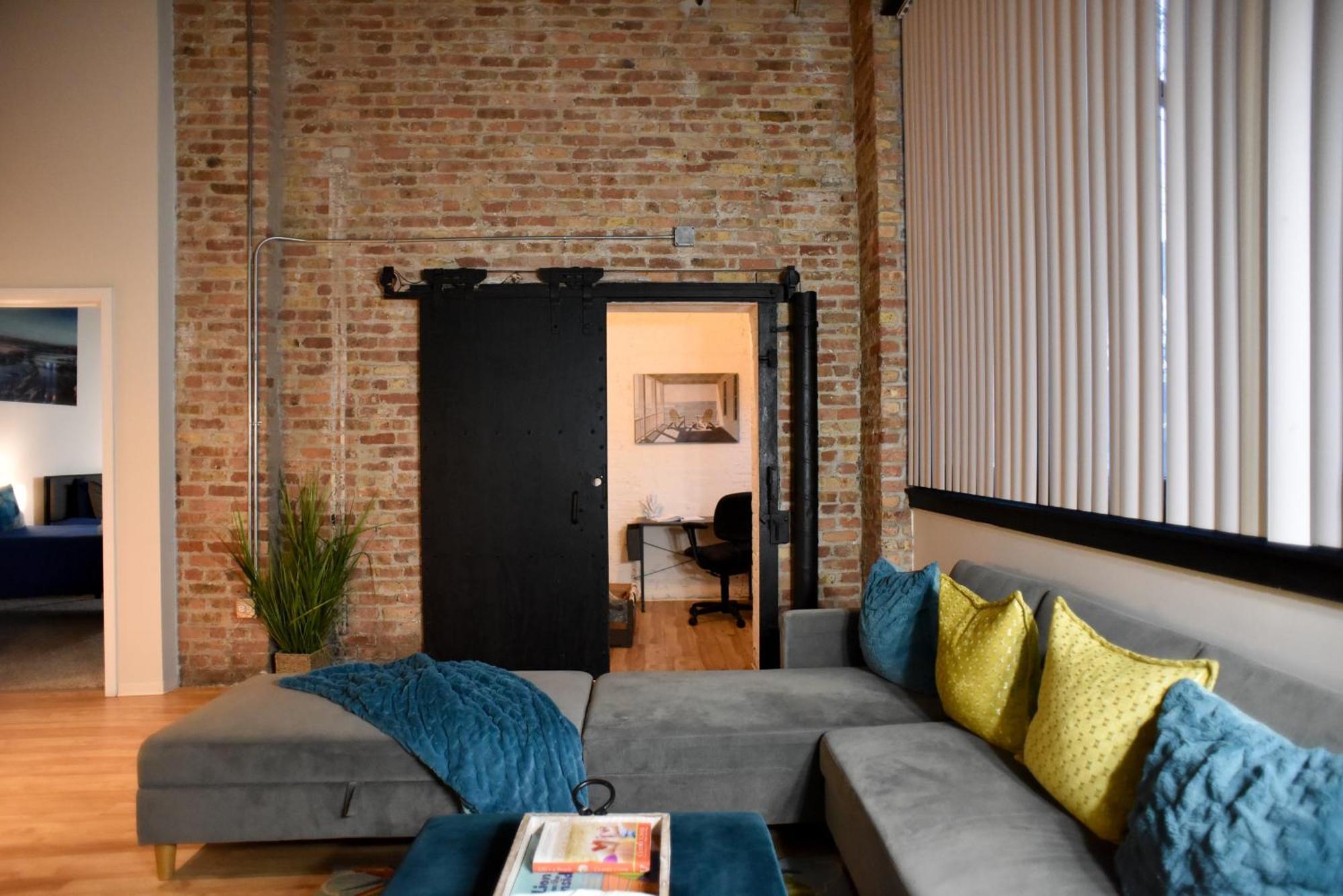 Luxery Stay Chicago - Themed Units! Close To Downtown, Mccormick Place & Wintrust Arena Bagian luar foto