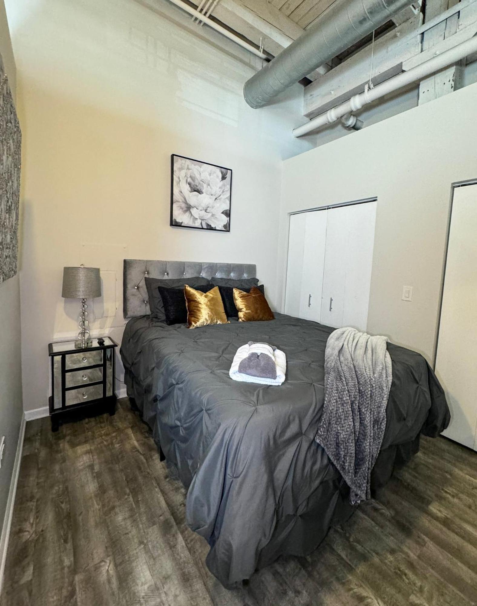 Luxery Stay Chicago - Themed Units! Close To Downtown, Mccormick Place & Wintrust Arena Bagian luar foto